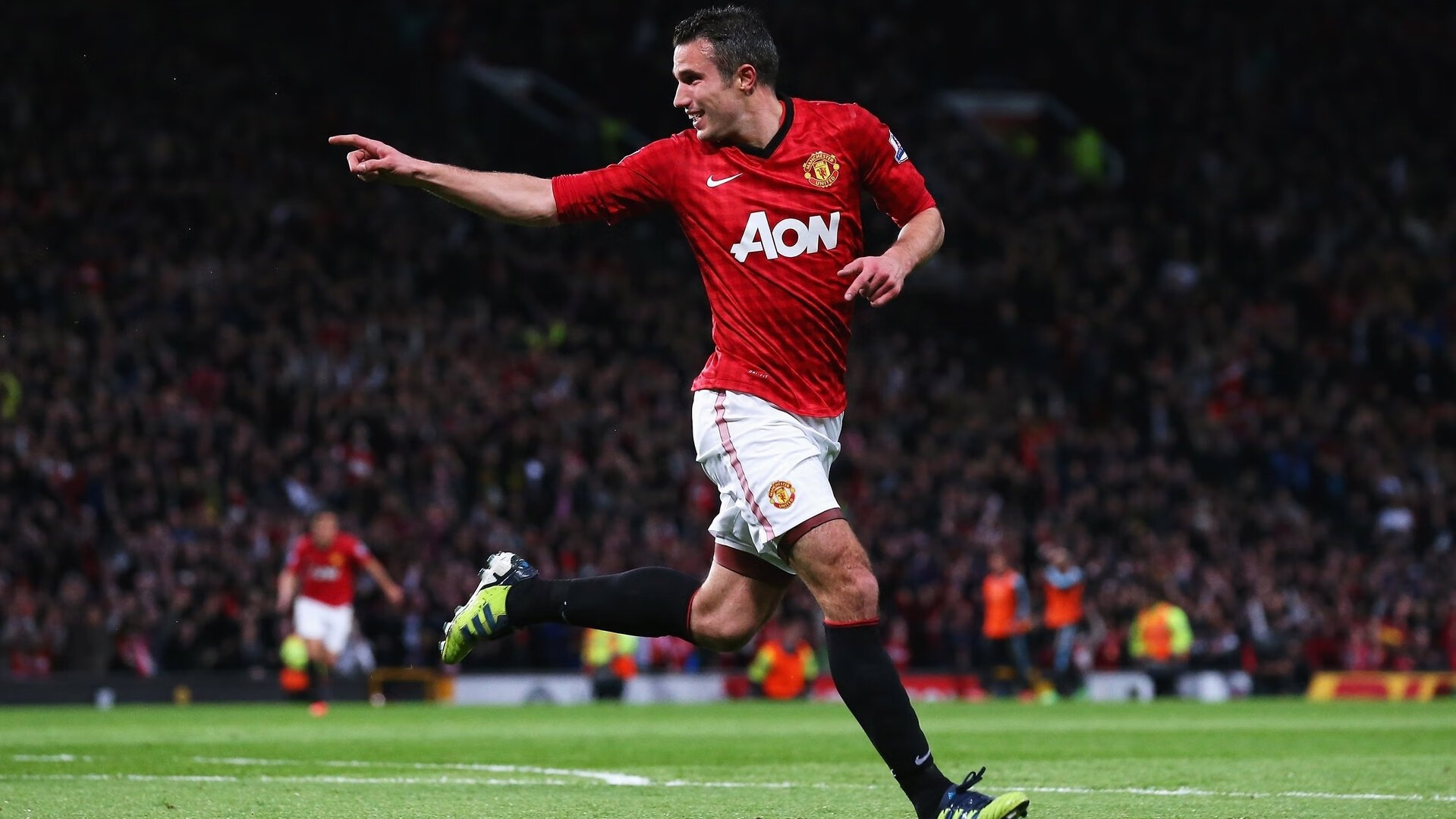 中国足球联赛社交媒体运营策略创新，足球媒体简介